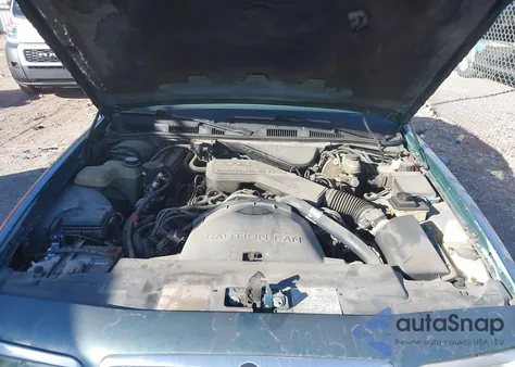 1995 Mercury Grand Marquis Gs from USA, damaged, VIN 2MELM74W6SX609248